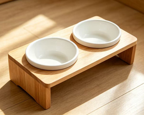 Double wooden cat feeding bowl with non-slip base for stable and hygienic daily feeding.